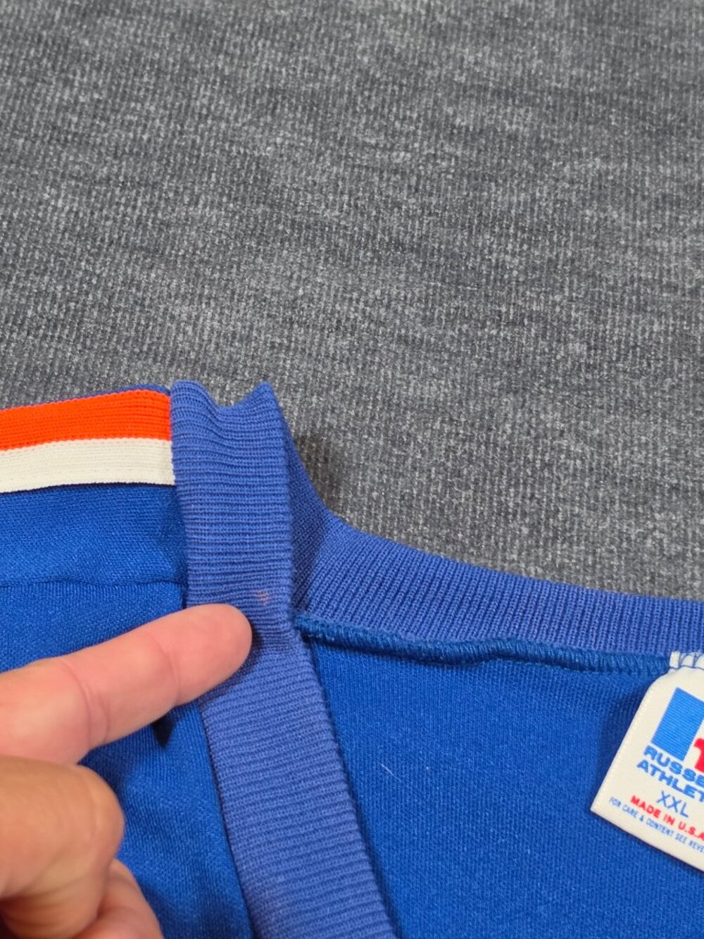 Mets Blue V-Neck T-Shirt - Picture 5 of 8